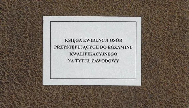 Tytuł zawodowy – co to oznacza i jak wpływa na karierę